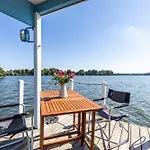 Marina Zernsdorf